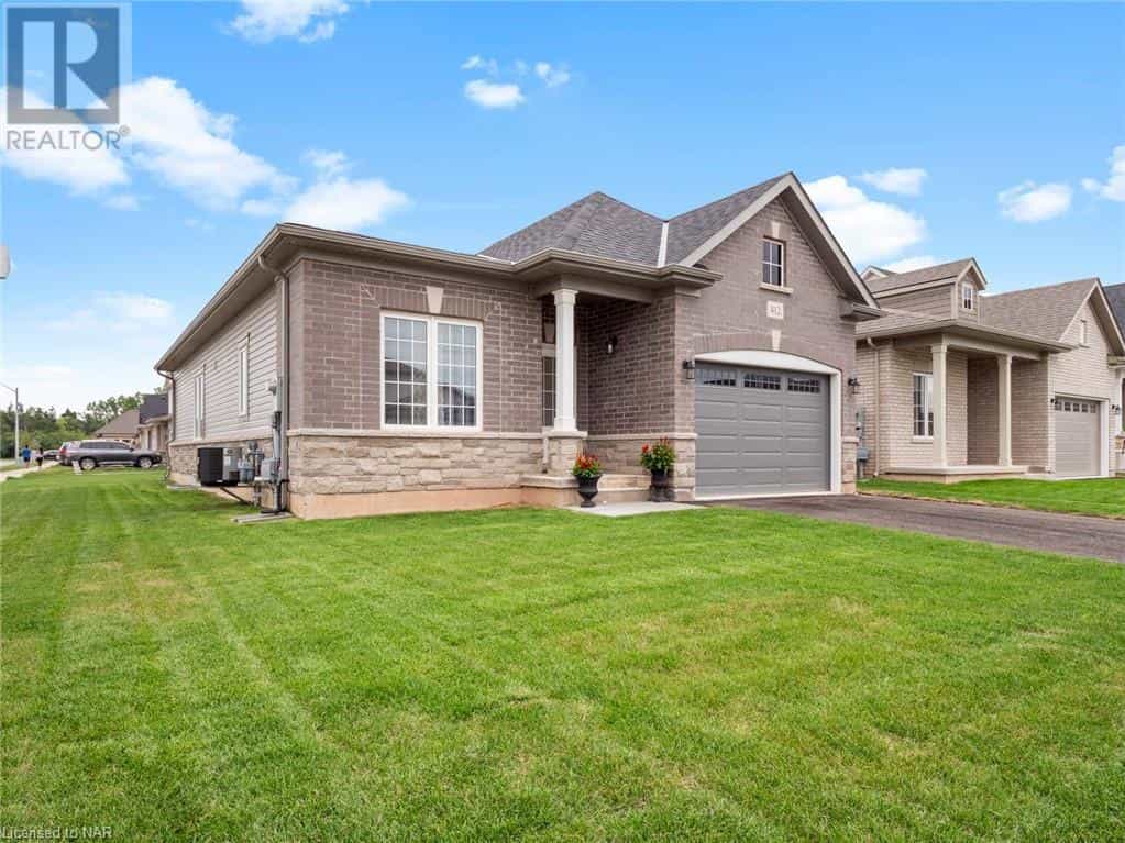House in Fort Erie, Ontario 12334427