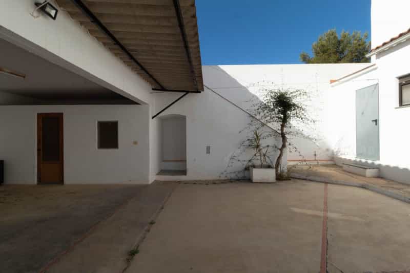 آخر في Domeño, Comunidad Valenciana 12334872