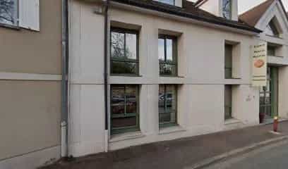 Kantor di Jouy-en-Josas, Ile-de-Perancis 12335260