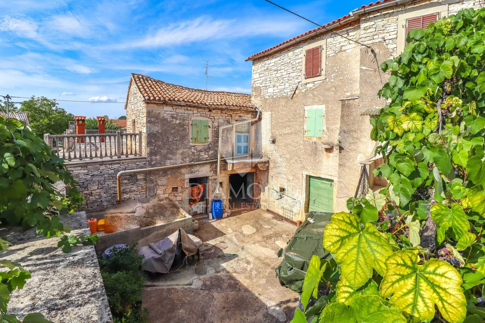 rumah dalam Poreč, Istria County 12335598