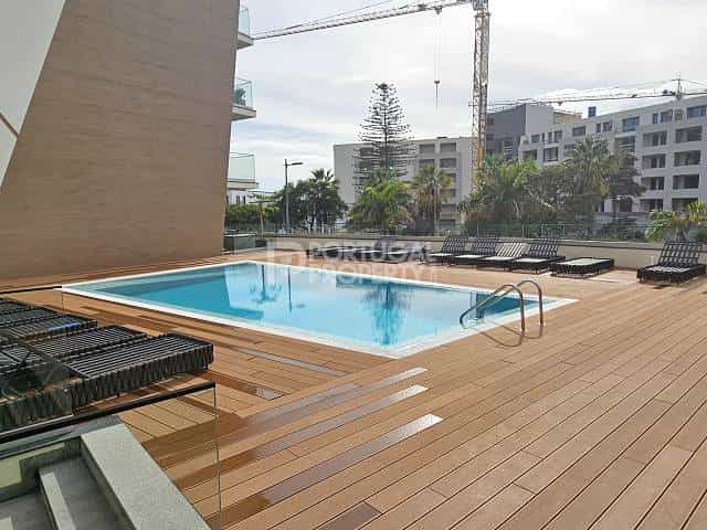 Condominium dans Funchal, Madère 12336477