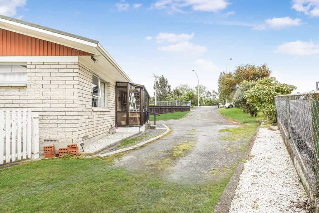 Condominium in Hamilton, Waikato 12337312