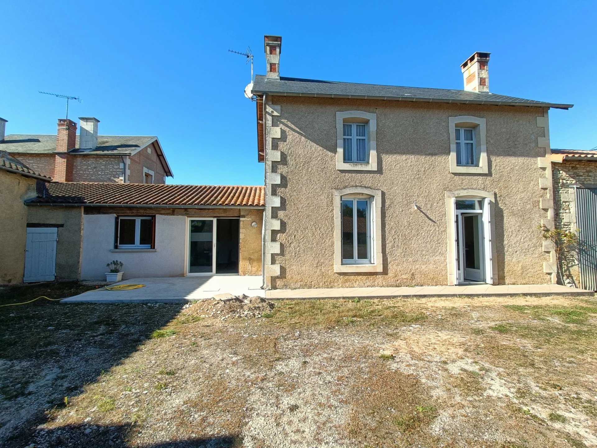 House in Villiers, Nouvelle-Aquitaine 12338268