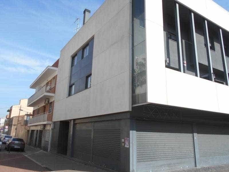 Condominium in Viladecanen, Catalonië 12338629