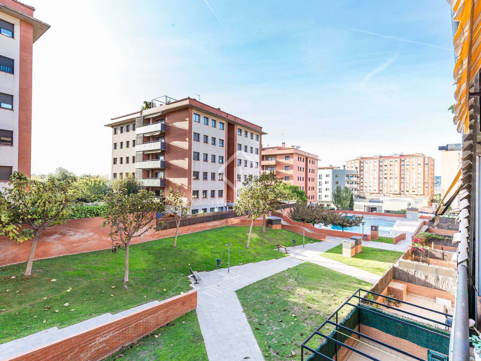 公寓 在 Sant Feliu de Llobregat, Catalunya 12339026
