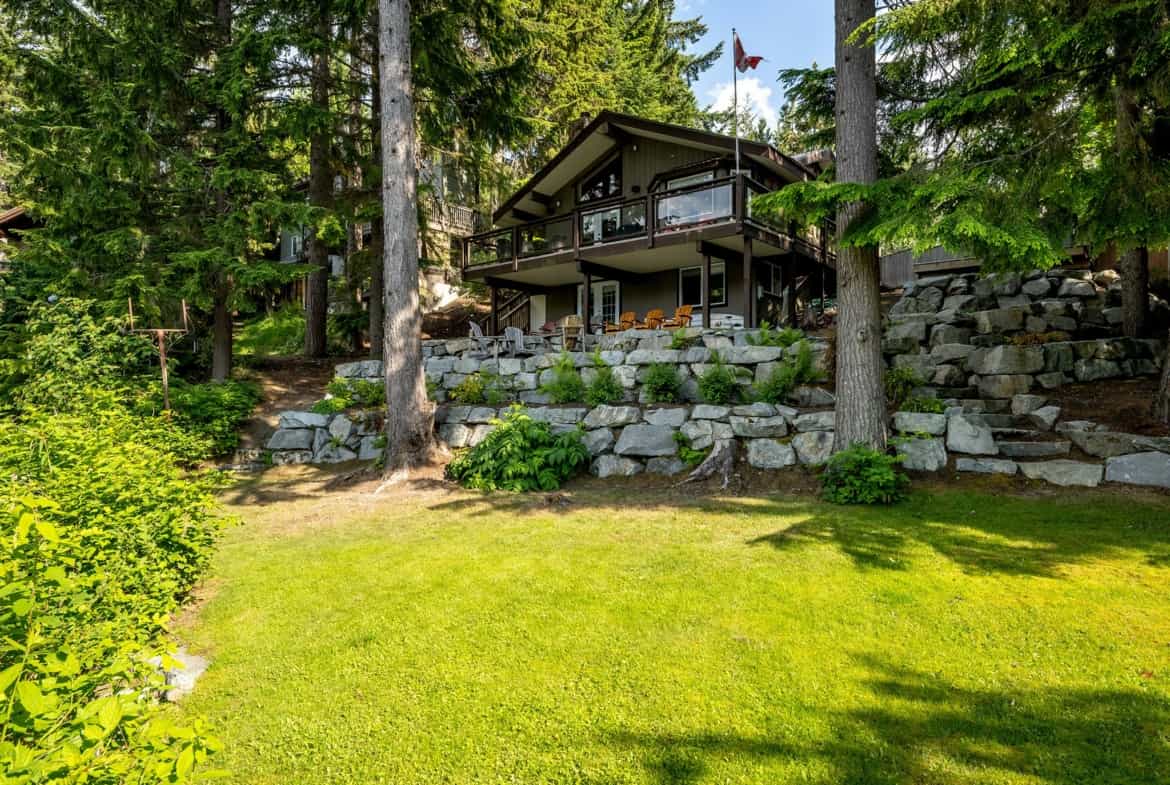 жилой дом в Whistler, British Columbia 12339698