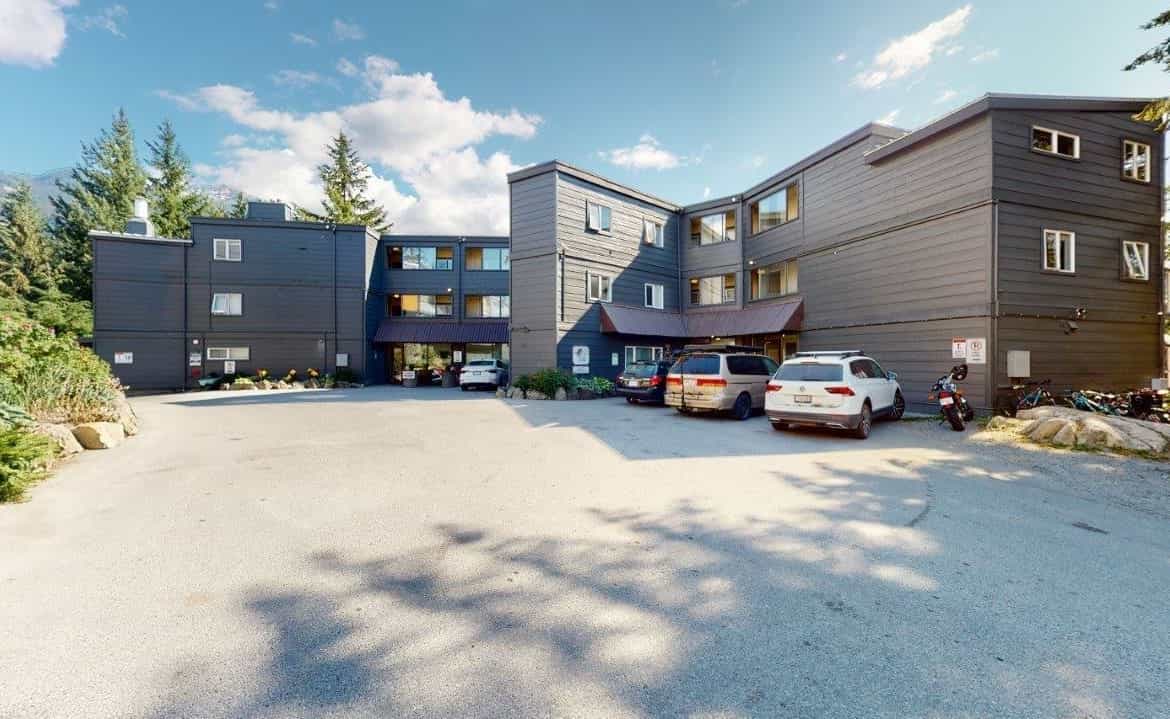 Condominium in Whistler, Brits-Columbia 12339740