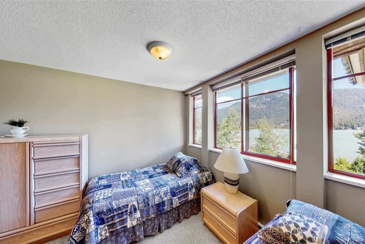 公寓 在 Whistler, British Columbia 12339769