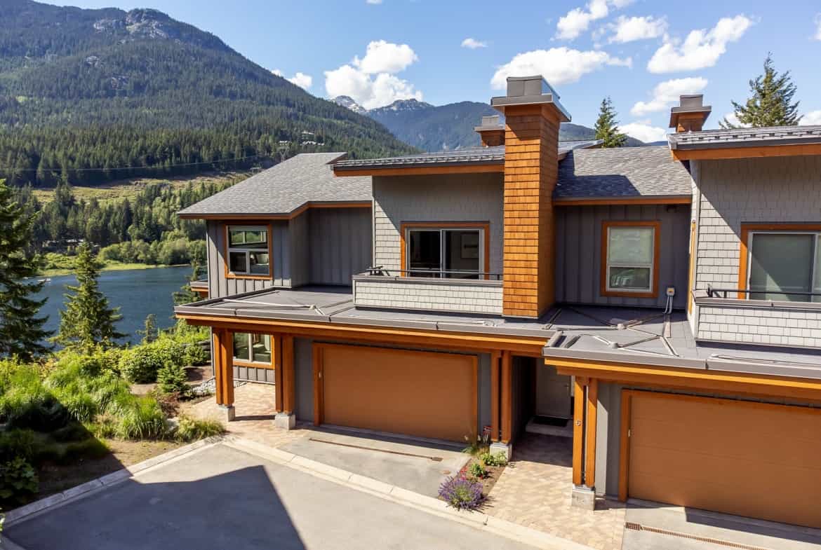 rumah dalam Whistler, British Columbia 12339772