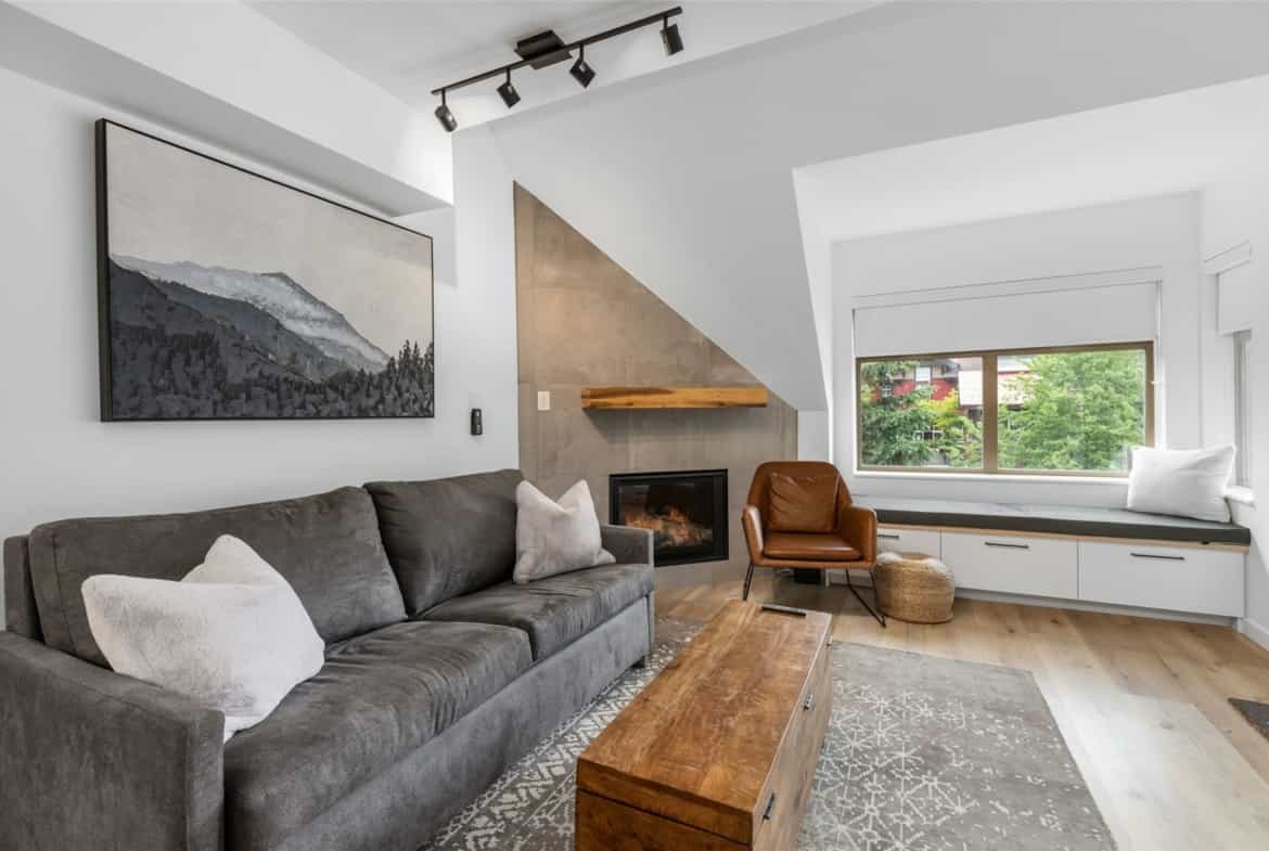 公寓 在 Whistler, British Columbia 12339783