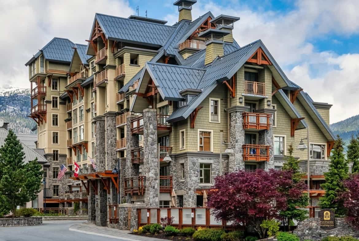 عمارات في Whistler, British Columbia 12339805