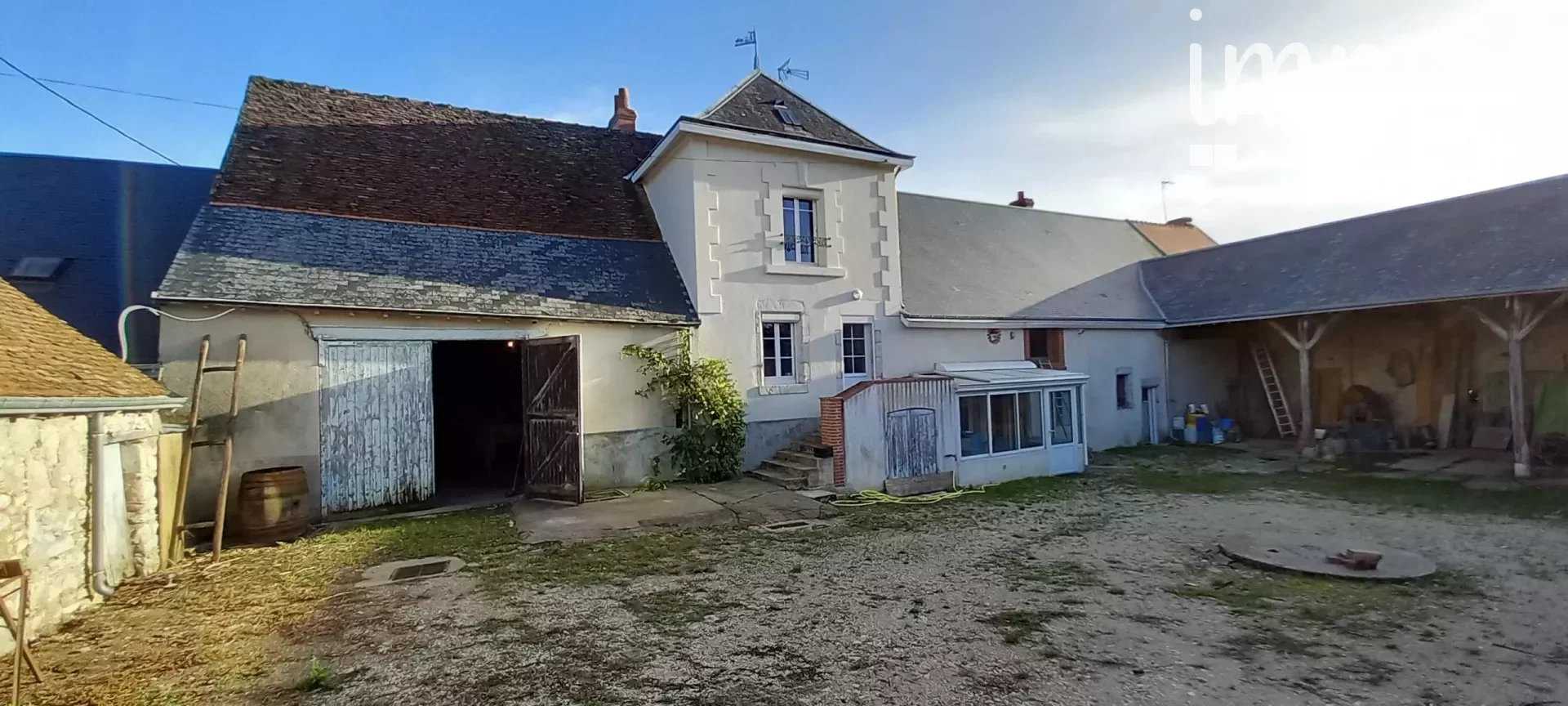 House in Vineuil, Centre-Val de Loire 12341443