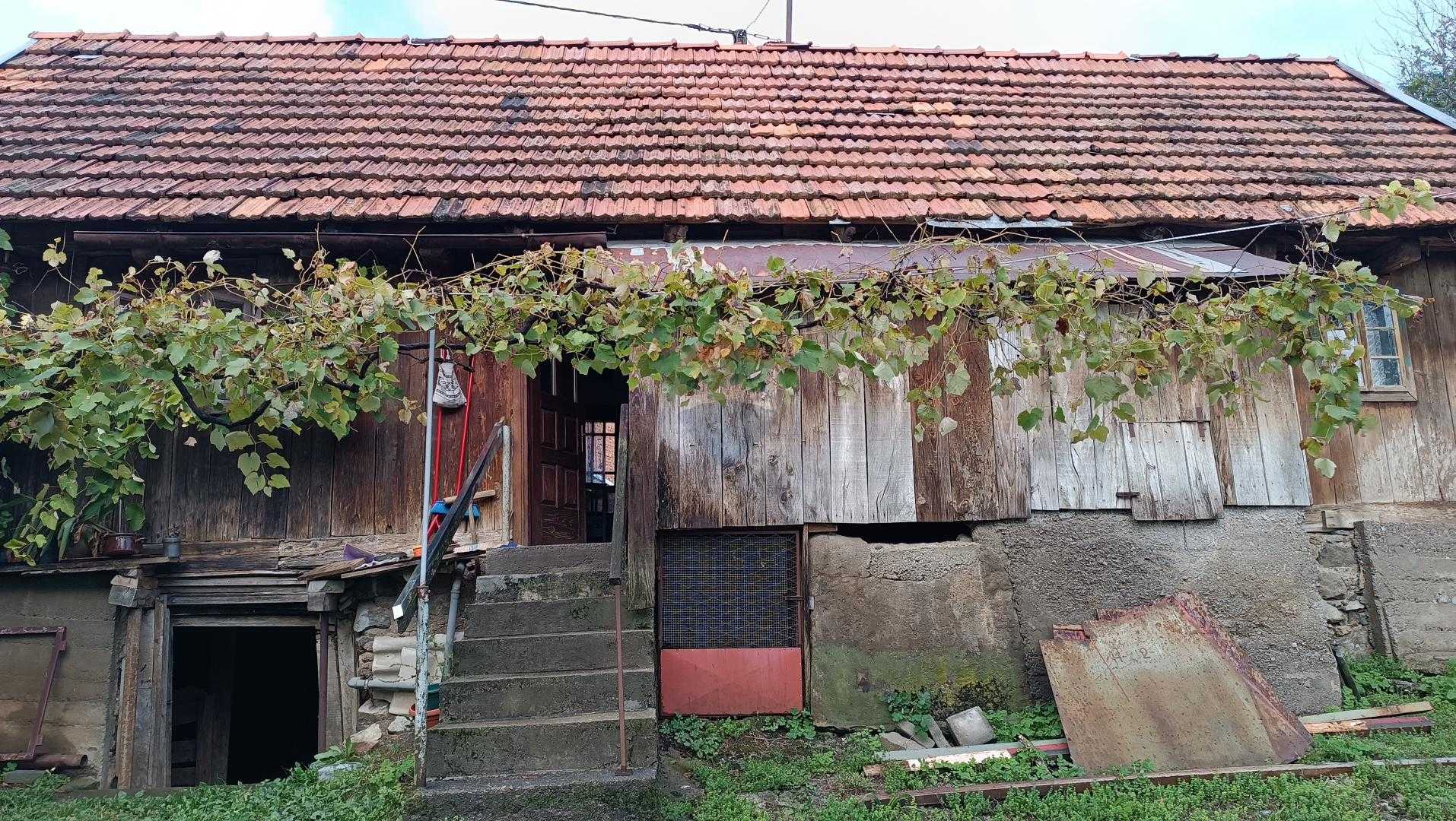 House in Ogulin, Karlovacka Zupanija 12342006