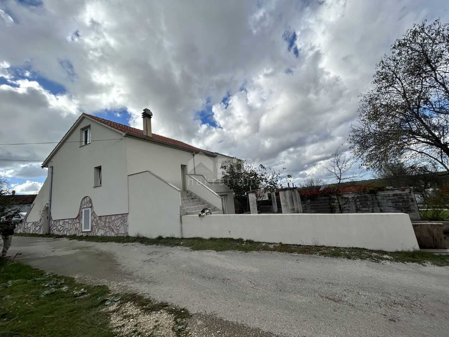 Dom w Galovac, Zadarska Zupanija 12343474