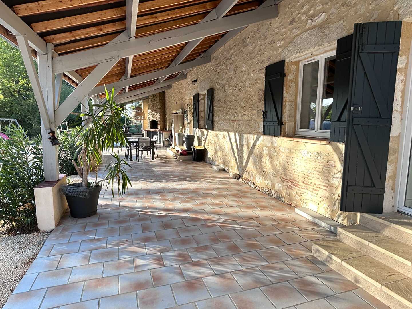 House in Pujols, Nouvelle-Aquitaine 12344795