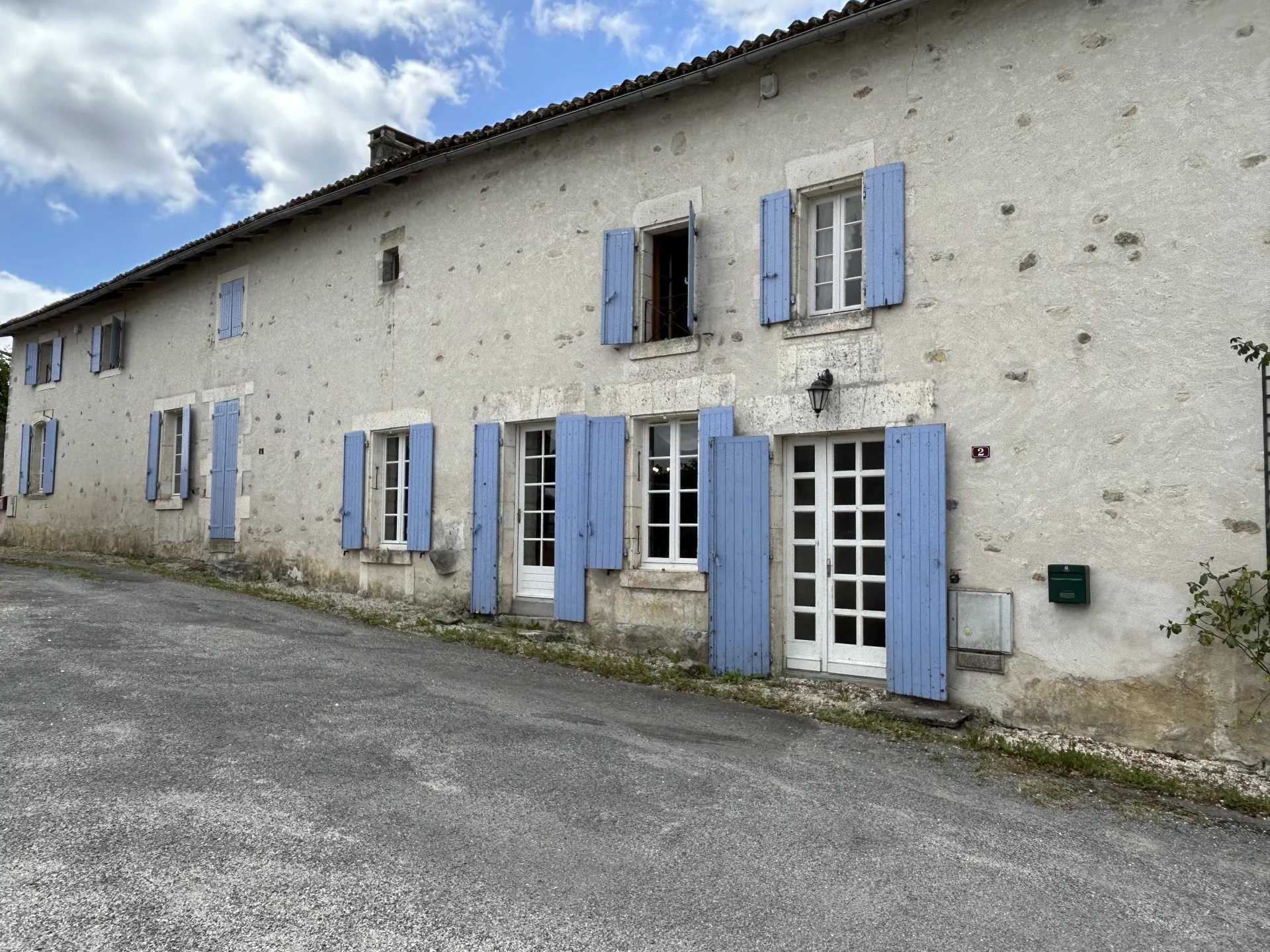 Talo sisään Brossac, Nouvelle-Aquitaine 12344848