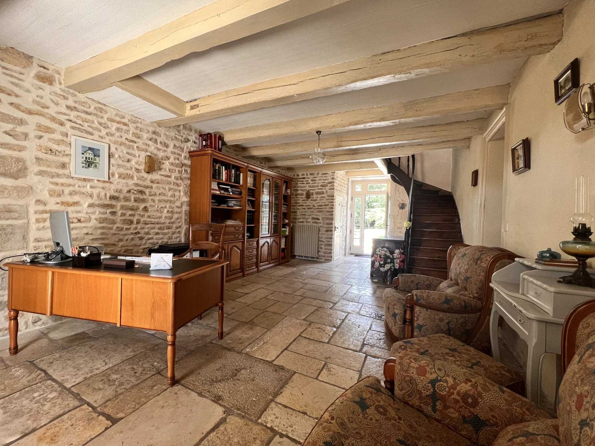 House in Lizant, Nouvelle-Aquitaine 12344874