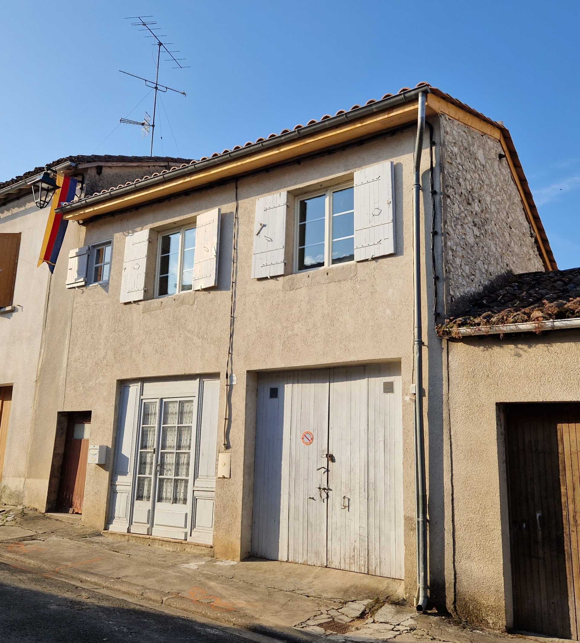 House in Lauzun, Nouvelle-Aquitaine 12344977