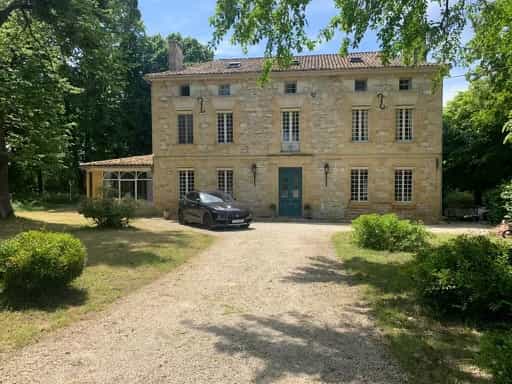 House in Saint-Nexans, Nouvelle-Aquitaine 12345000