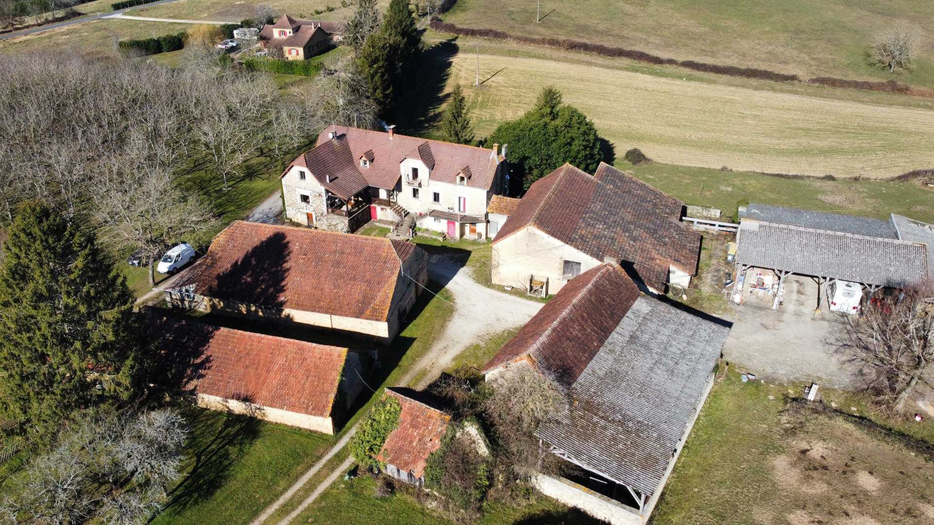房子 在 Sarlat-la-Canéda, Nouvelle-Aquitaine 12345043