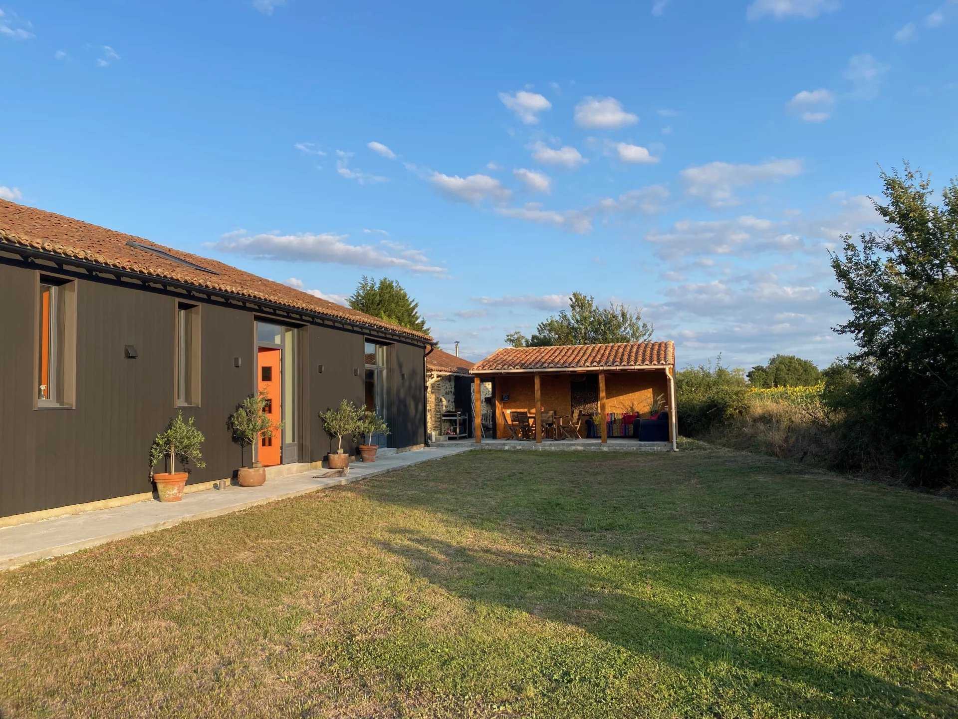 House in Cersay, Nouvelle-Aquitaine 12345248