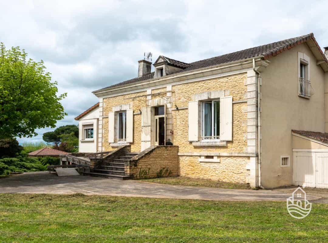 House in Paulin, Nouvelle-Aquitaine 12345698