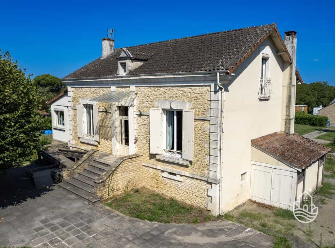 rumah dalam Paulin, Nouvelle-Aquitaine 12345698