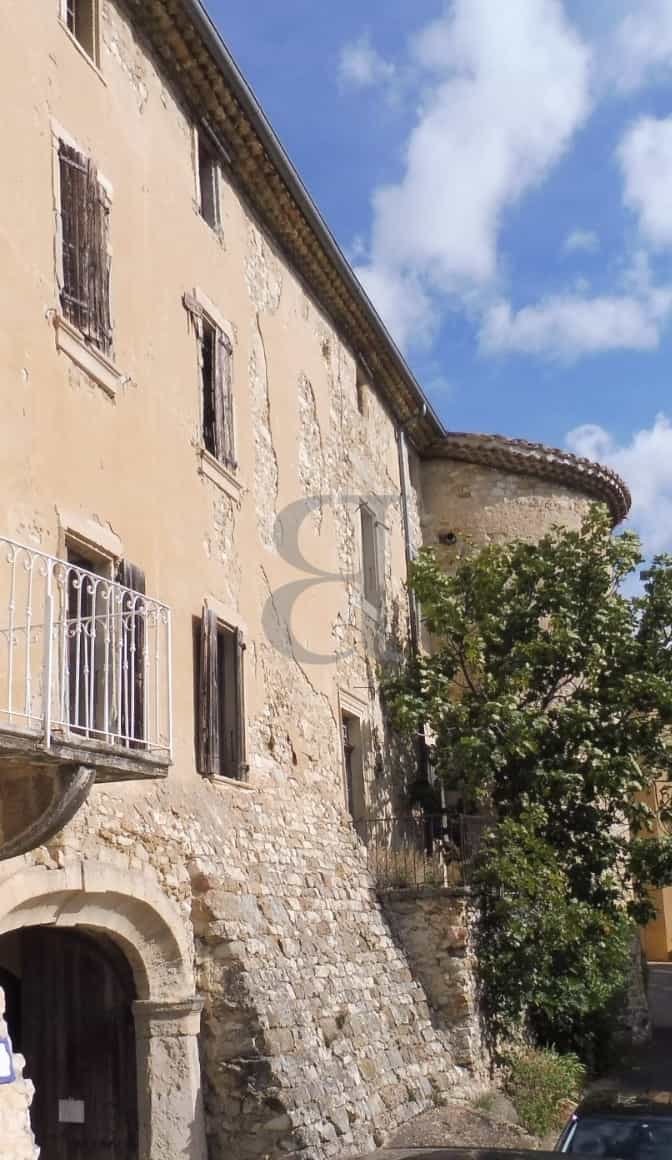 Huis in Vaison-la-Romaine, Provence-Alpes-Côte d'Azur 12345706