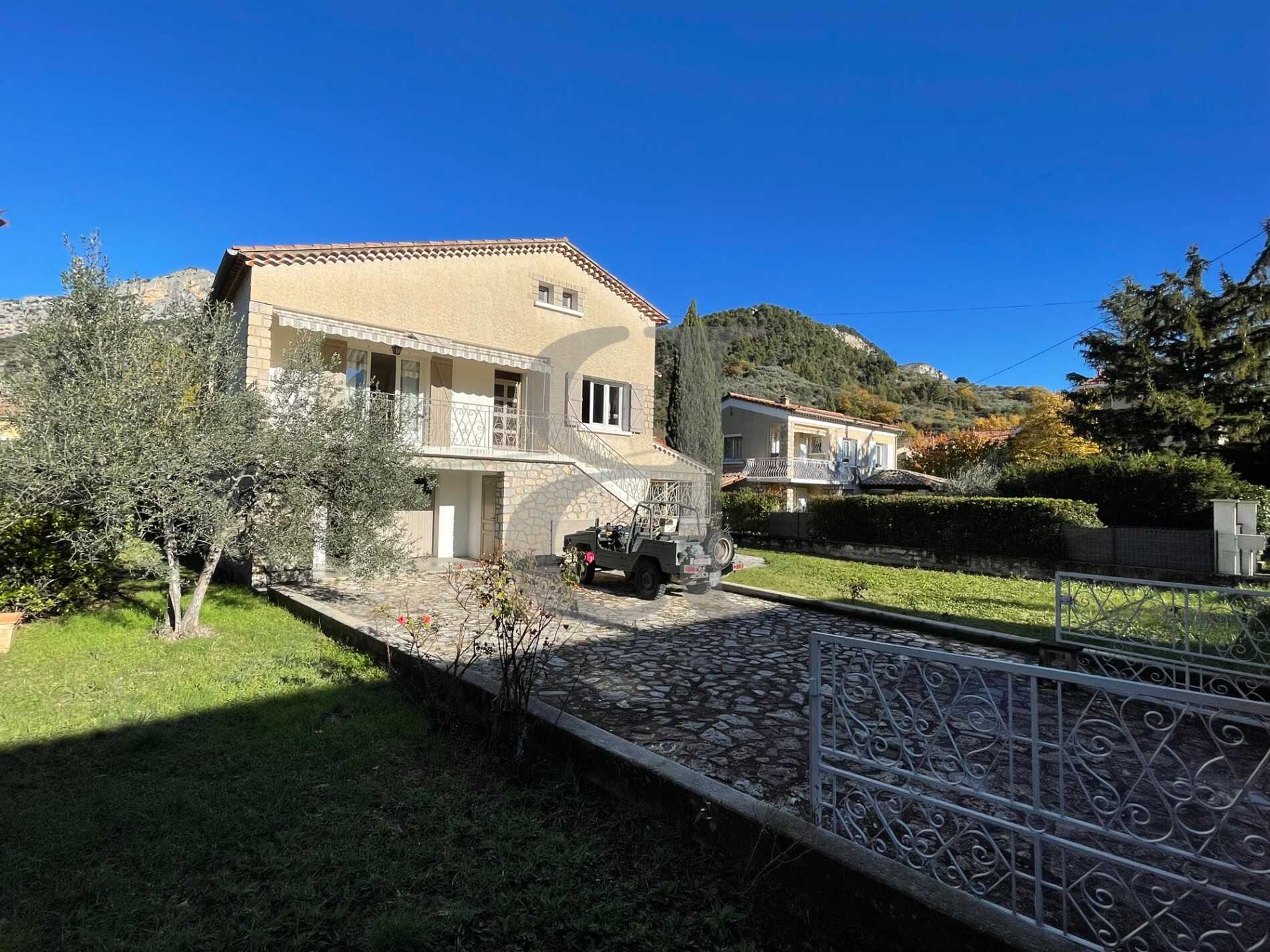 Hus i Vaison-la-Romaine, Provence-Alpes-Cote d'Azur 12345748
