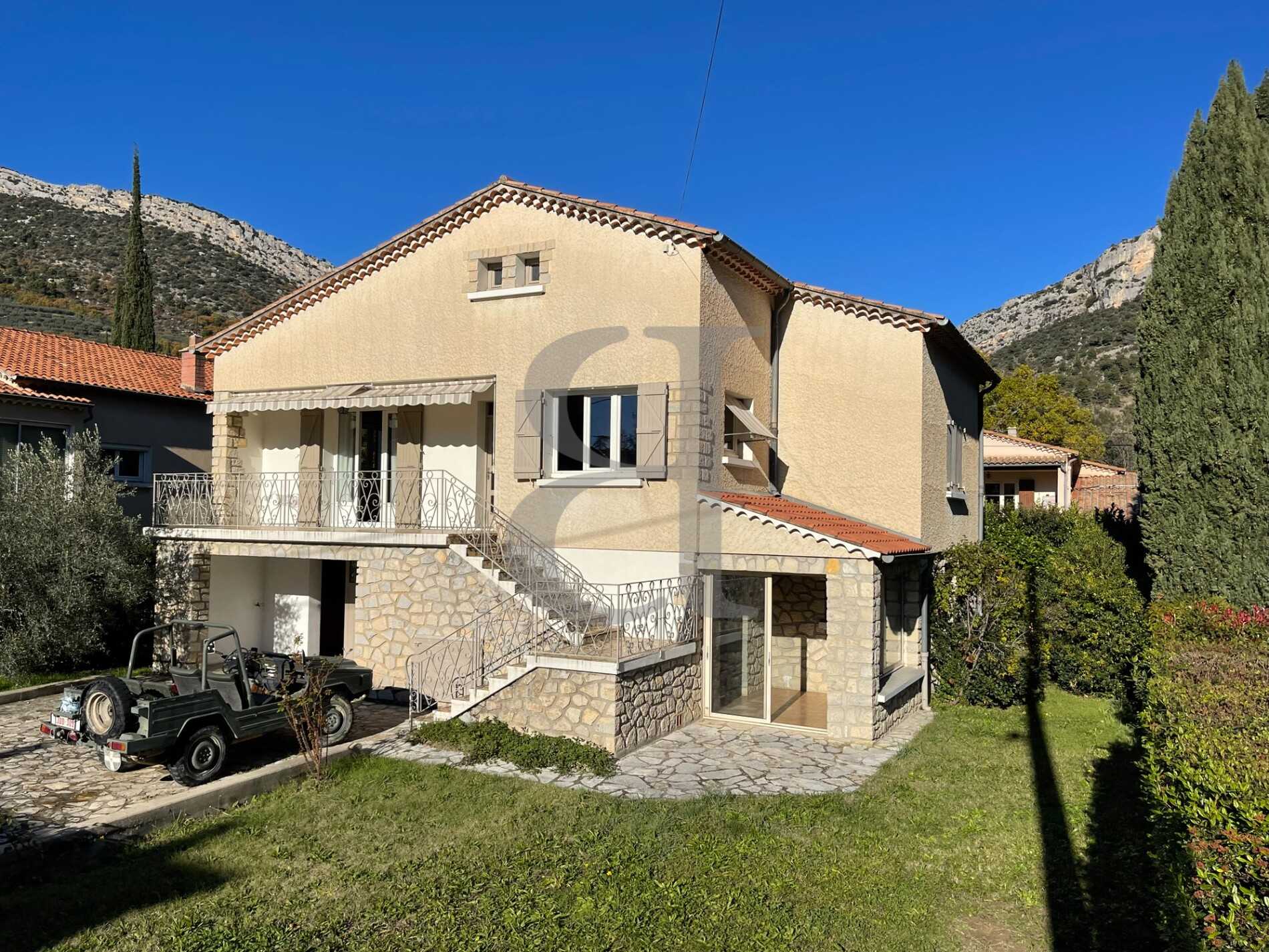 Hus i Vaison-la-Romaine, Provence-Alpes-Cote d'Azur 12345748