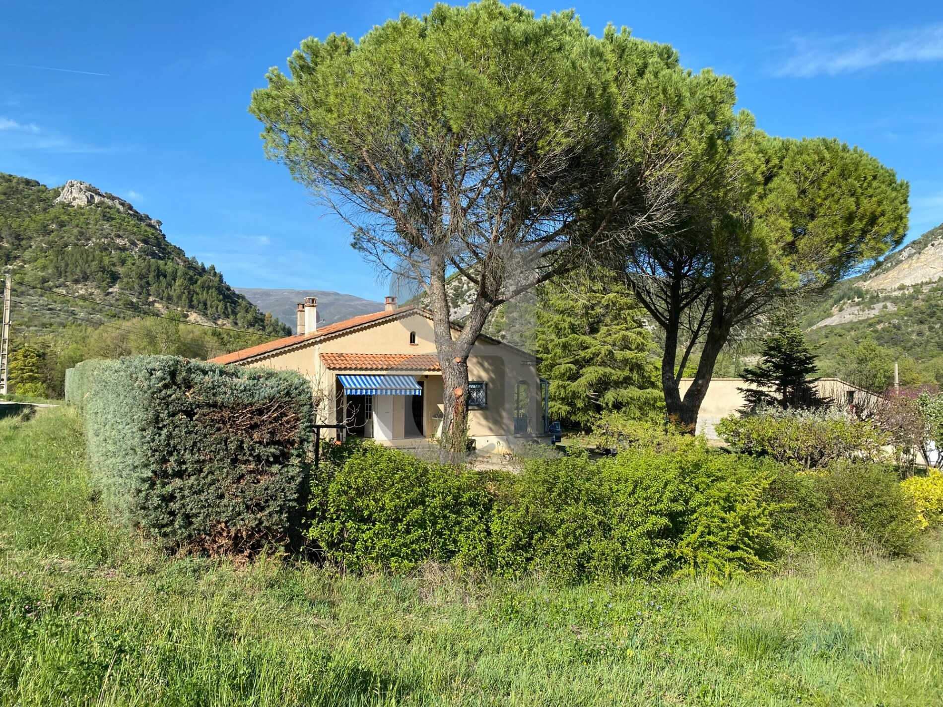 Casa nel Vaison-la-Romaine, Provenza-Alpi-Costa Azzurra 12345760