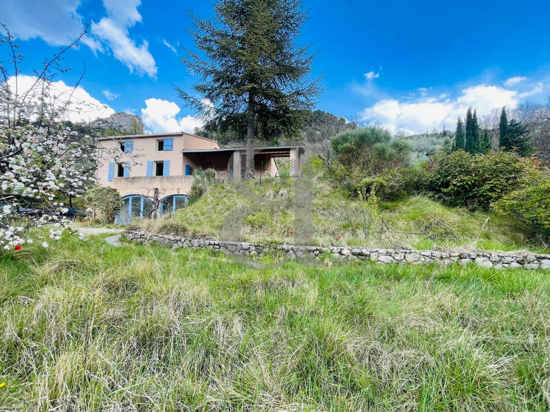 Casa nel Vaison-la-Romaine, Provenza-Alpi-Costa Azzurra 12345815