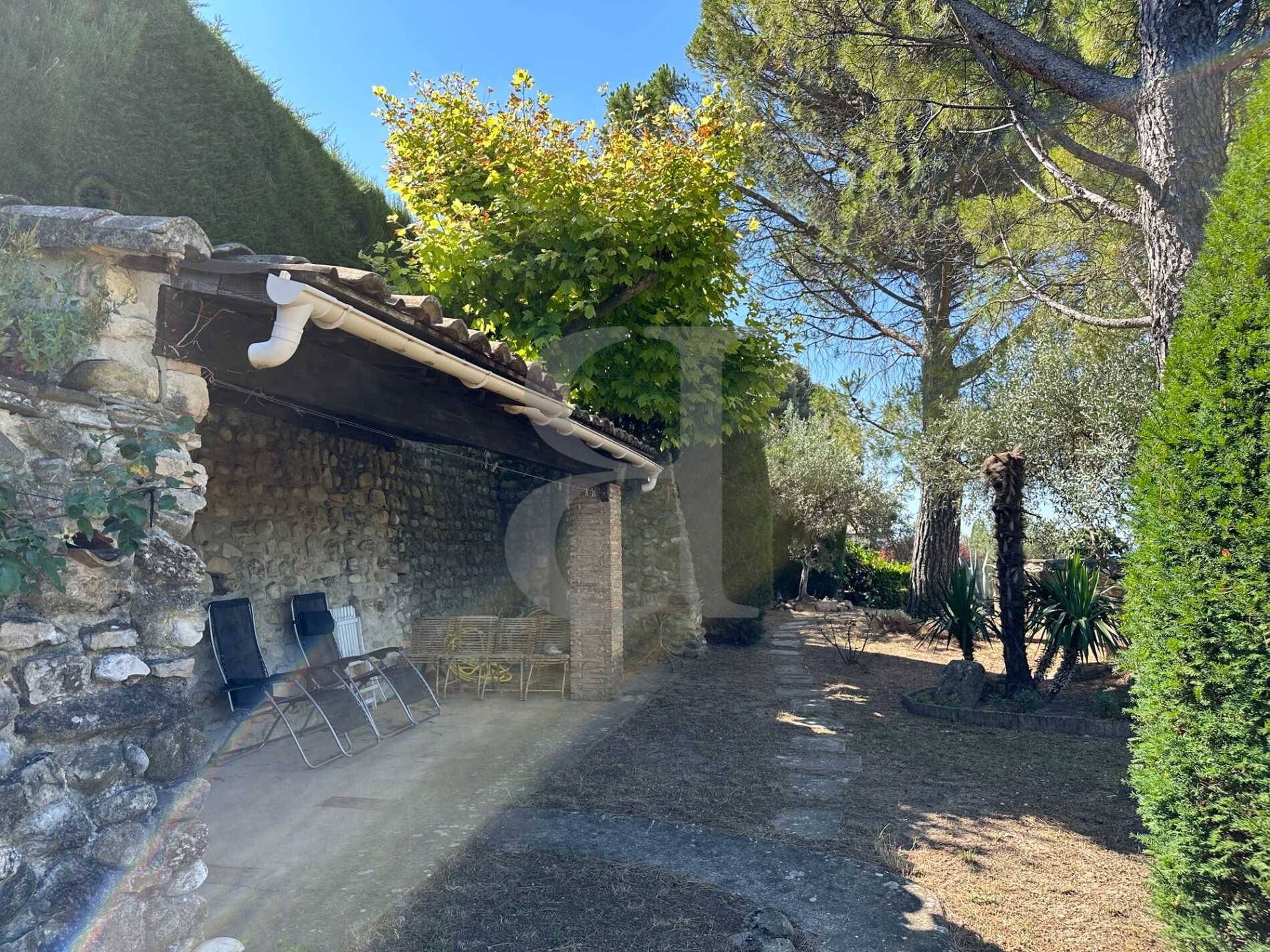 Casa nel Vaison-la-Romaine, Provence-Alpes-Côte d'Azur 12345882