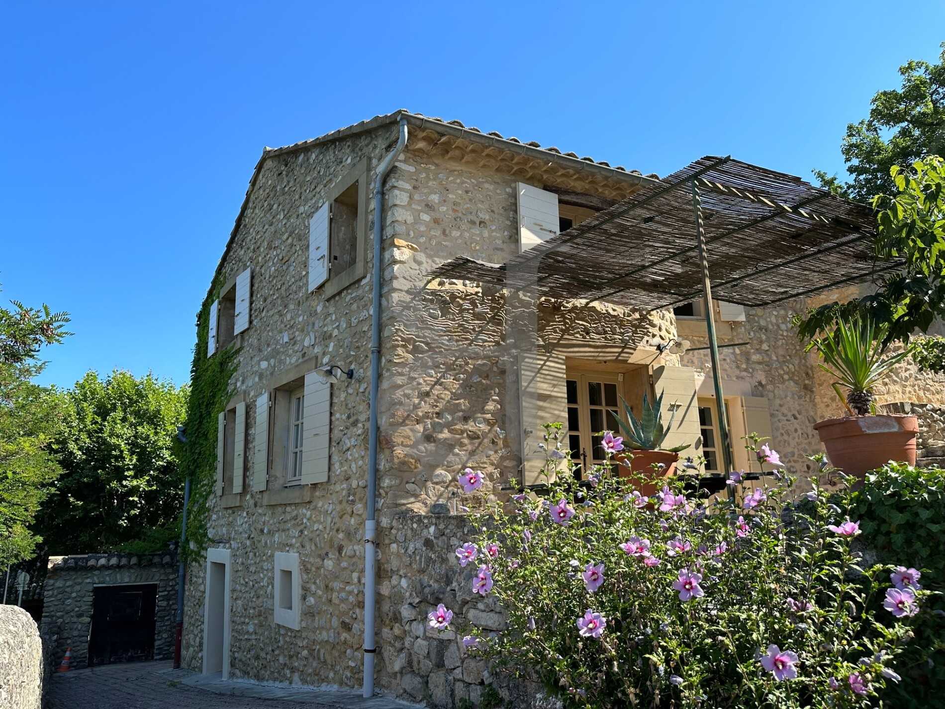casa en Vaison-la-Romaine, Provenza-Alpes-Costa Azul 12345882