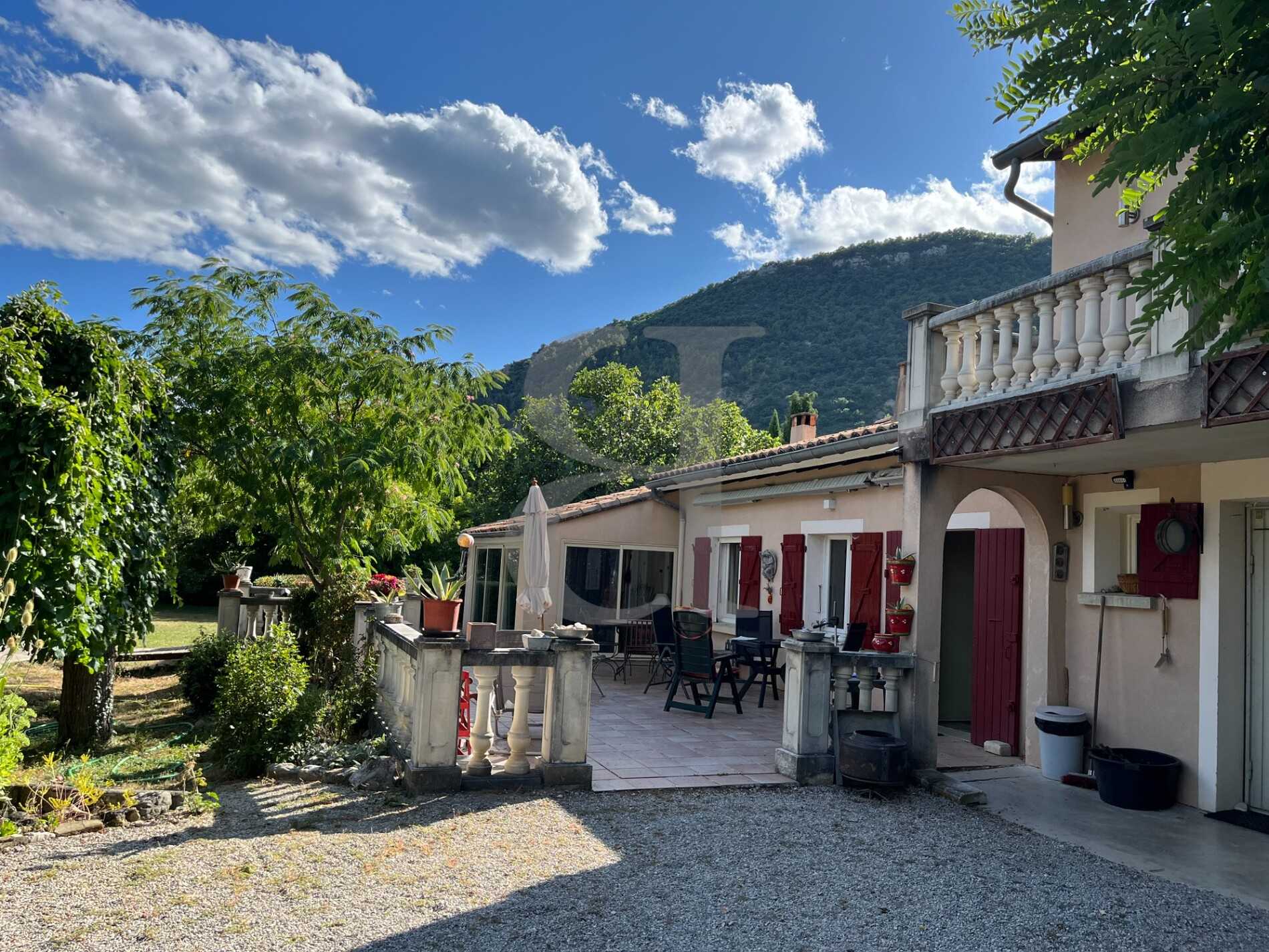 집 에 Vaison-la-Romaine, Provence-Alpes-Côte d'Azur 12345884