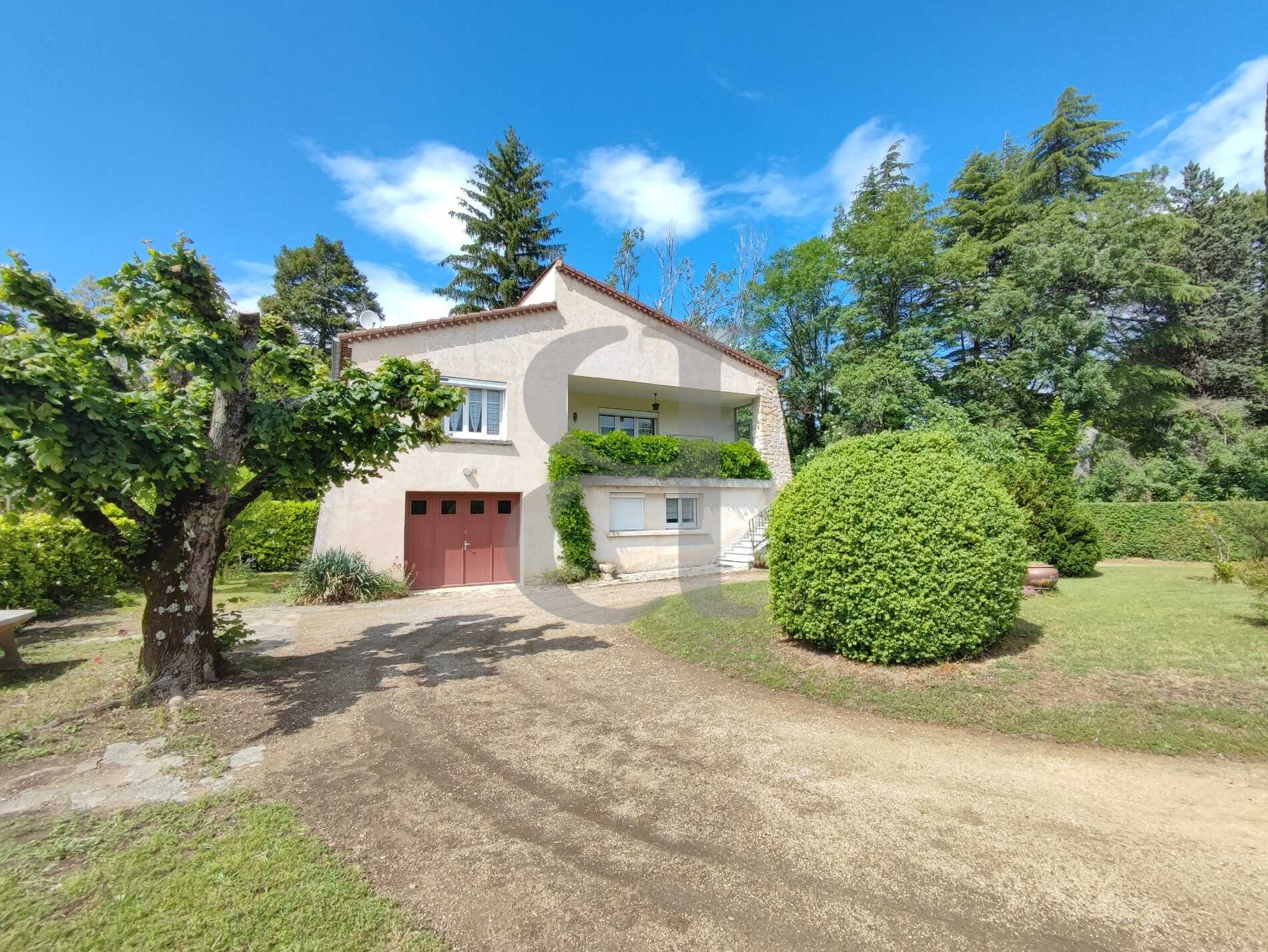 Casa nel Vaison-la-Romaine, Provence-Alpes-Côte d'Azur 12345898