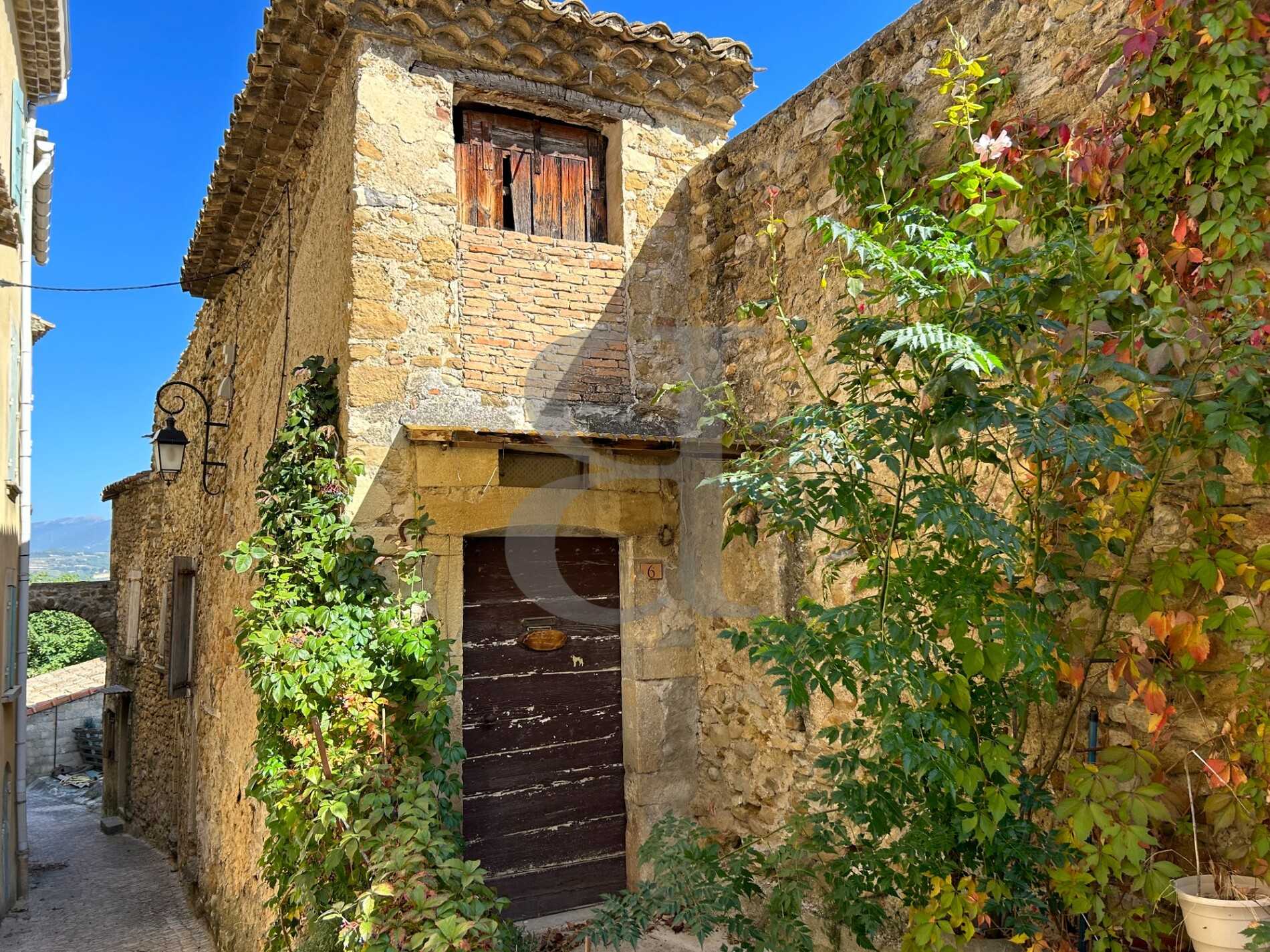 Casa nel Vaison-la-Romaine, Provence-Alpes-Côte d'Azur 12345909