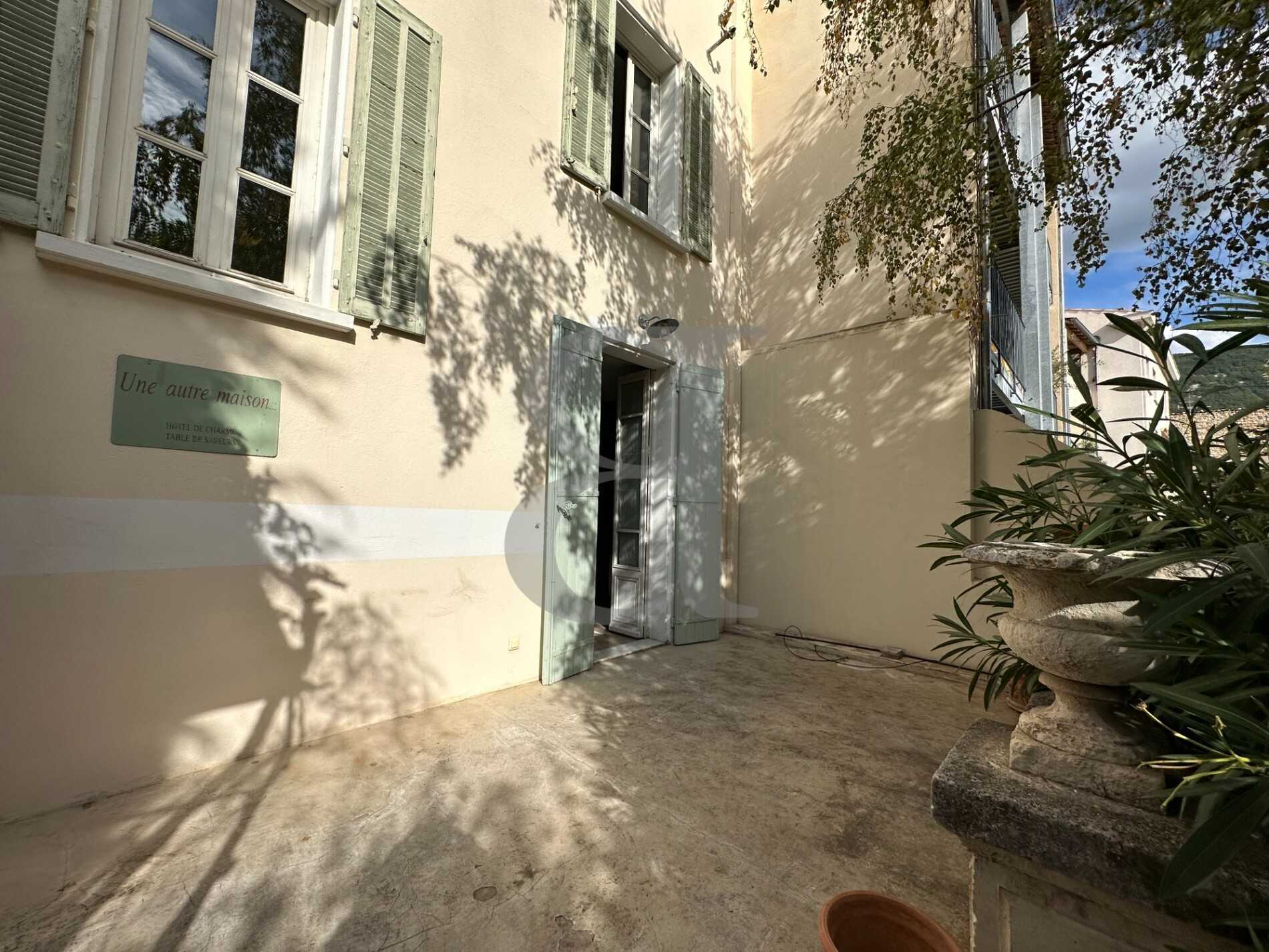 casa no Vaison-la-Romaine, Provença-Alpes-Costa Azul 12345934