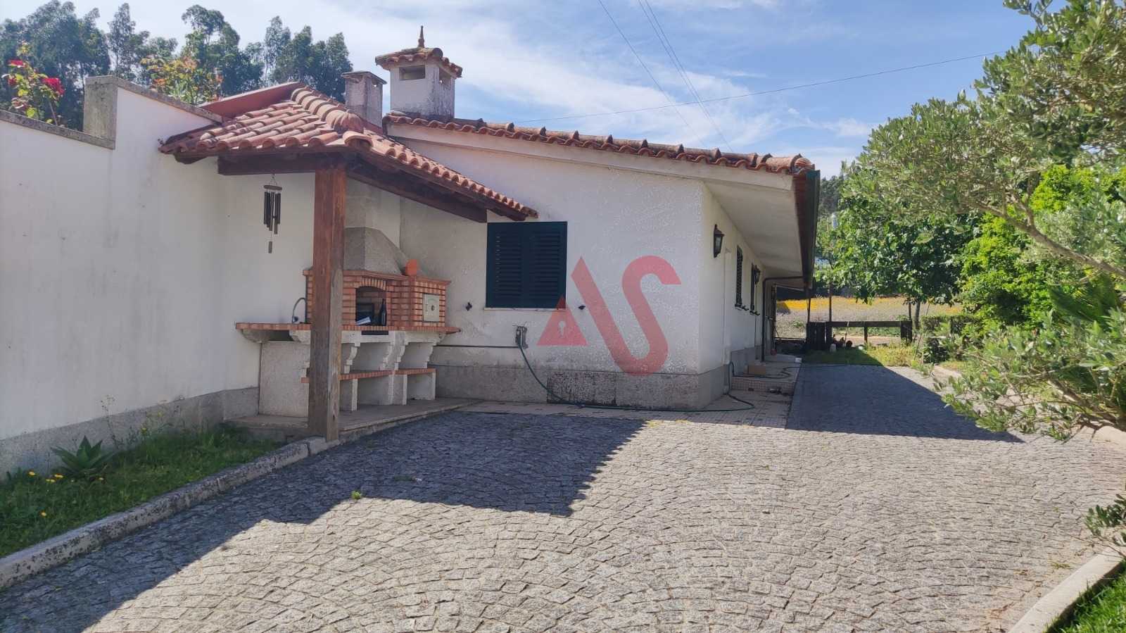 σπίτι σε Capa Rosa, Braga 12346204