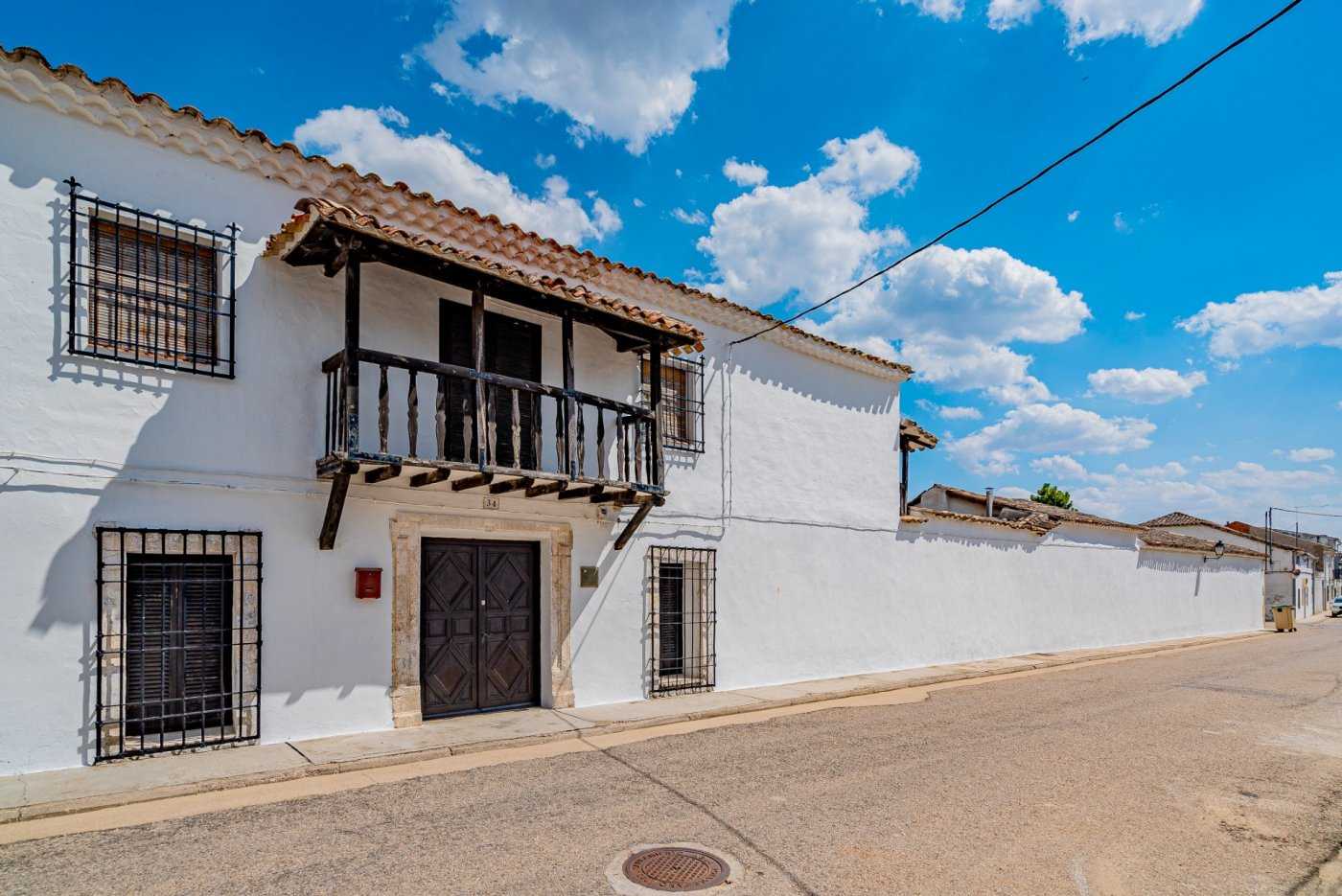 Αλλα σε Almodóvar del Pinar, Castile-La Mancha 12347633