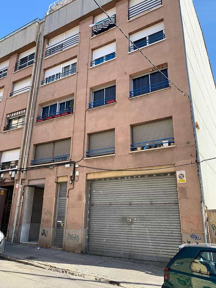 Kondominium dalam Sabadell, Catalonia 12348433