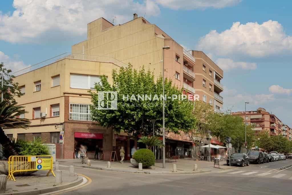 Condominium in Santa Maria de Barbara, Catalonië 12348444