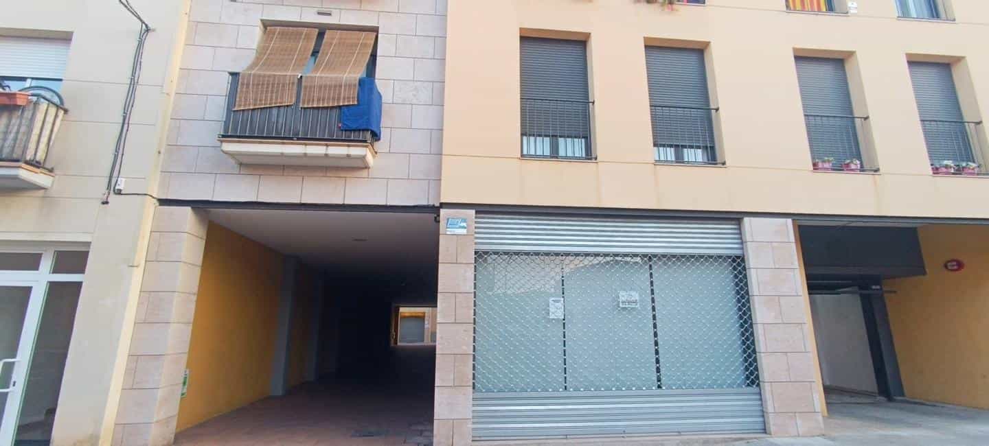 Condominium in Begas, Catalonia 12348467