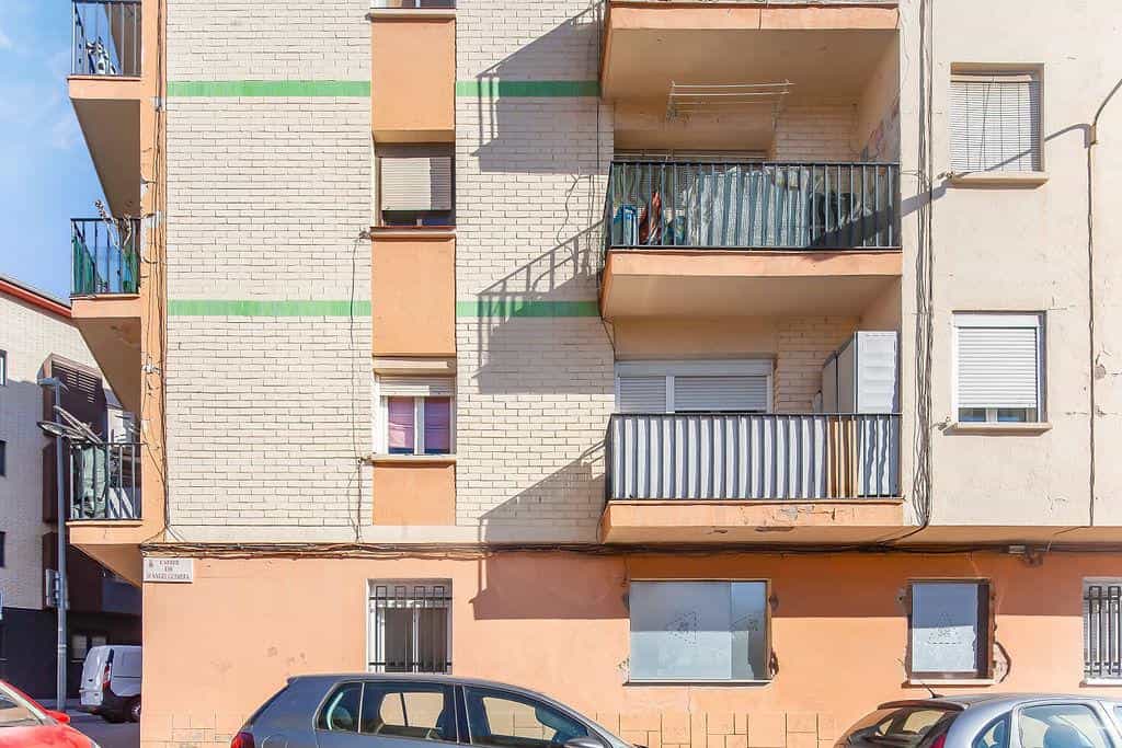 Condominium dans Rubi, Catalogne 12348477