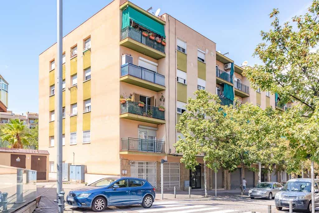 Condominium dans Martorell, Catalogne 12348482