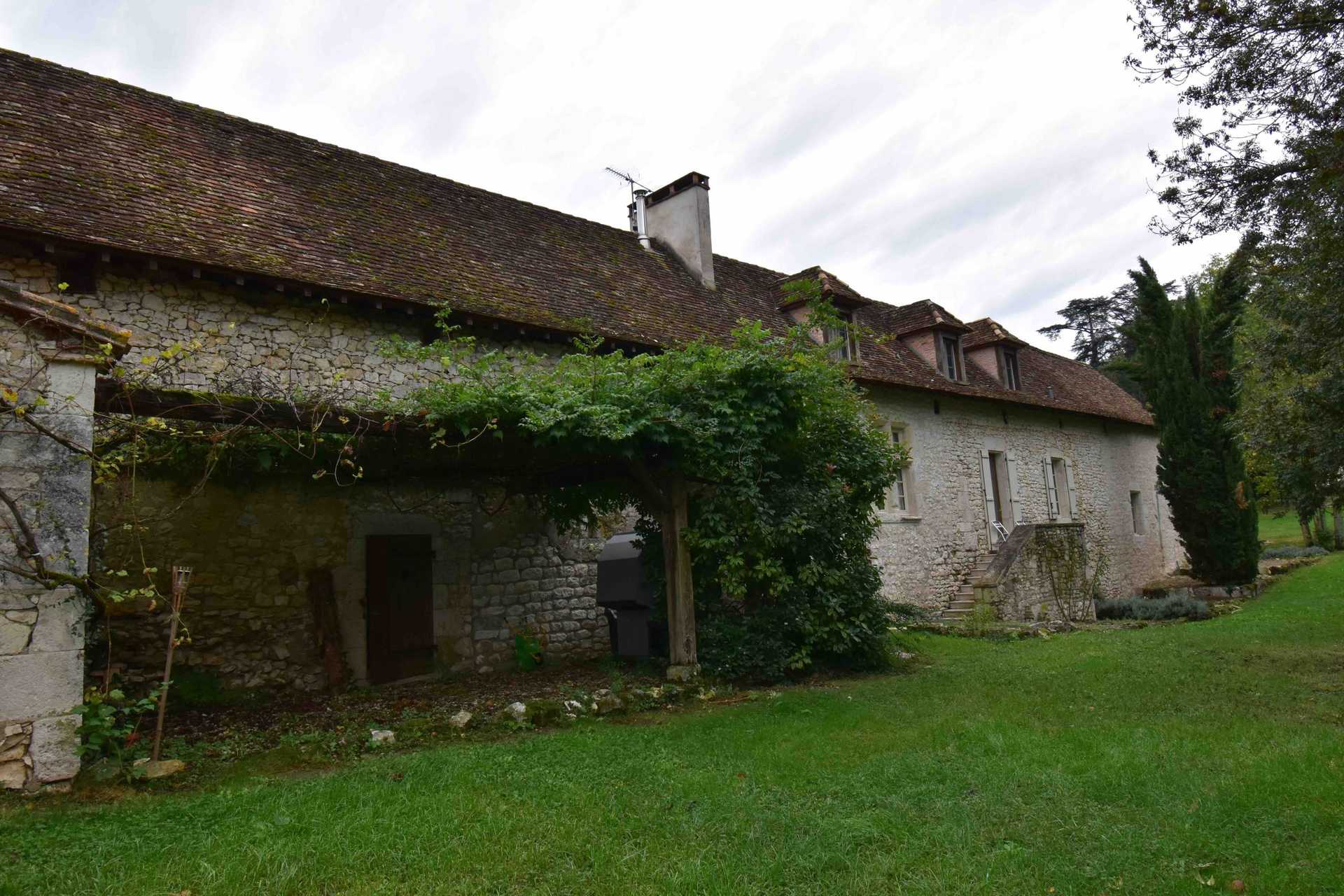 Talo sisään Cahuzac, Nouvelle-Aquitaine 12350088