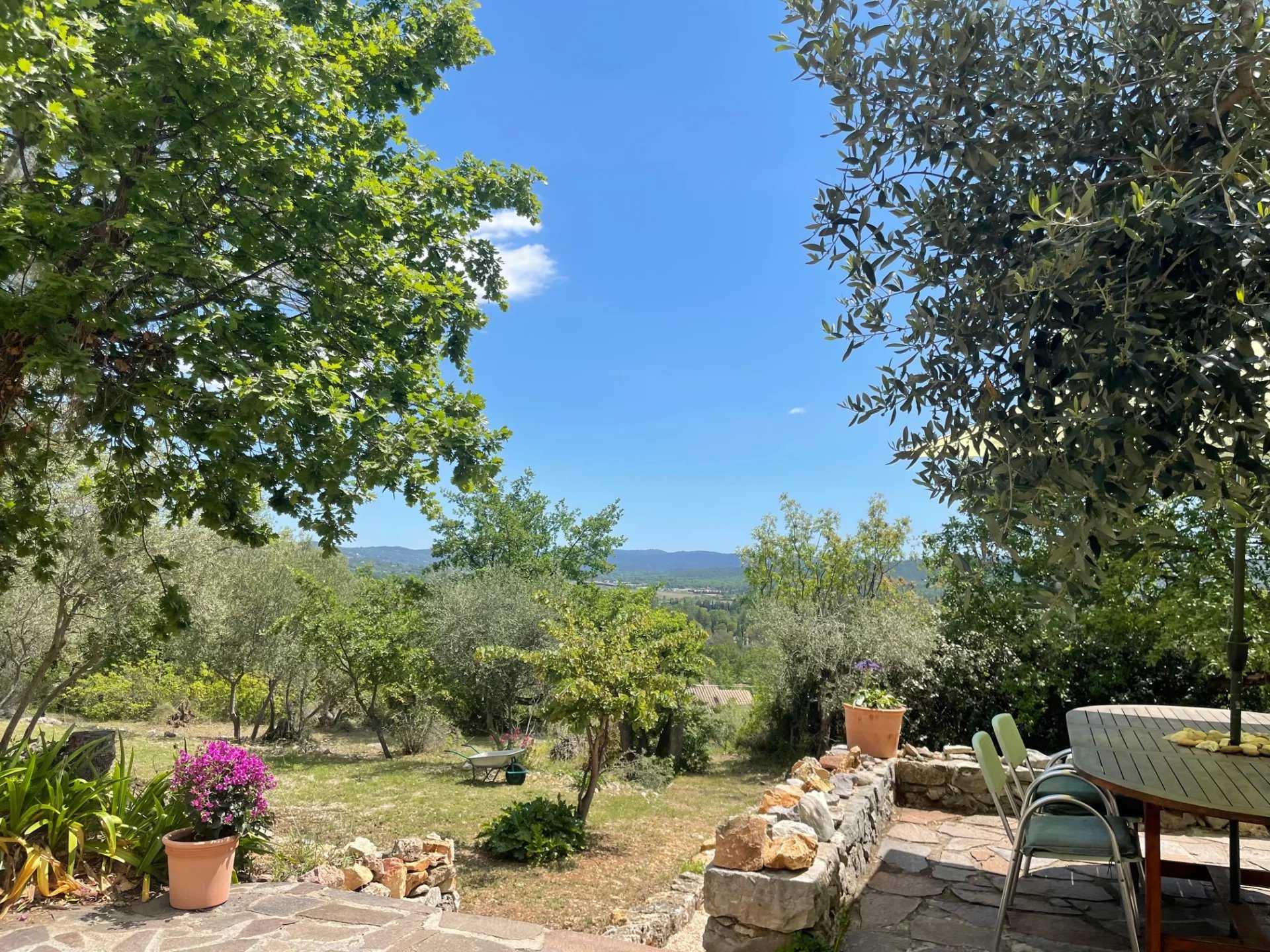 Rumah di Fayence, Provence-Alpes-Cote d'Azur 12350153