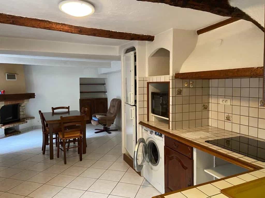 Condominium in Breil-sur-Roya, Provence-Alpes-Cote d'Azur 12351356
