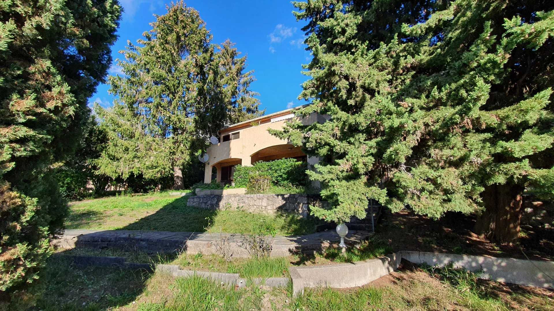 жилой дом в Кастельяр, Прованс-Альпы-Лазурный берег 12351360
