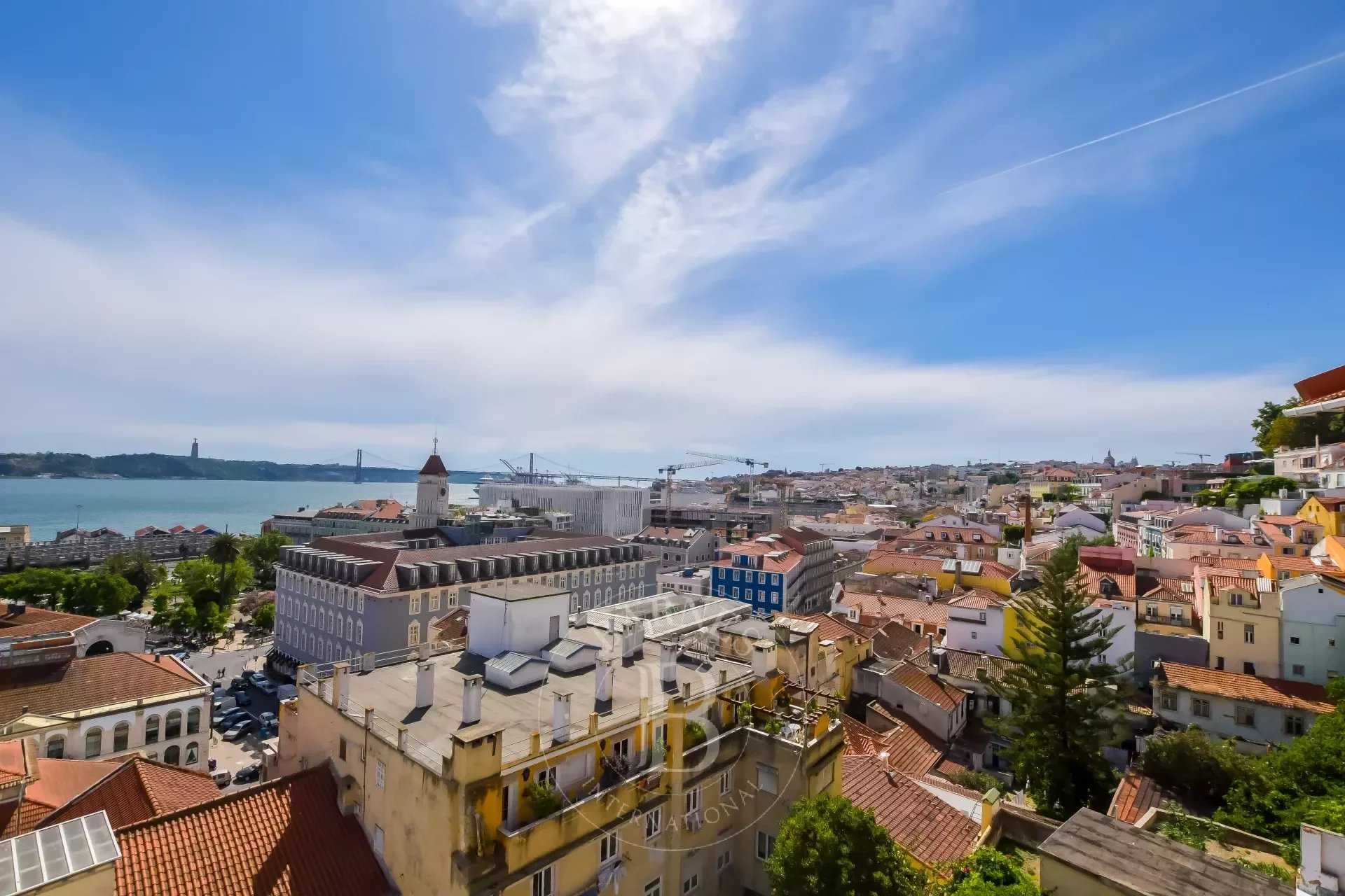 Hus i Lisboa, Lisboa 12351363